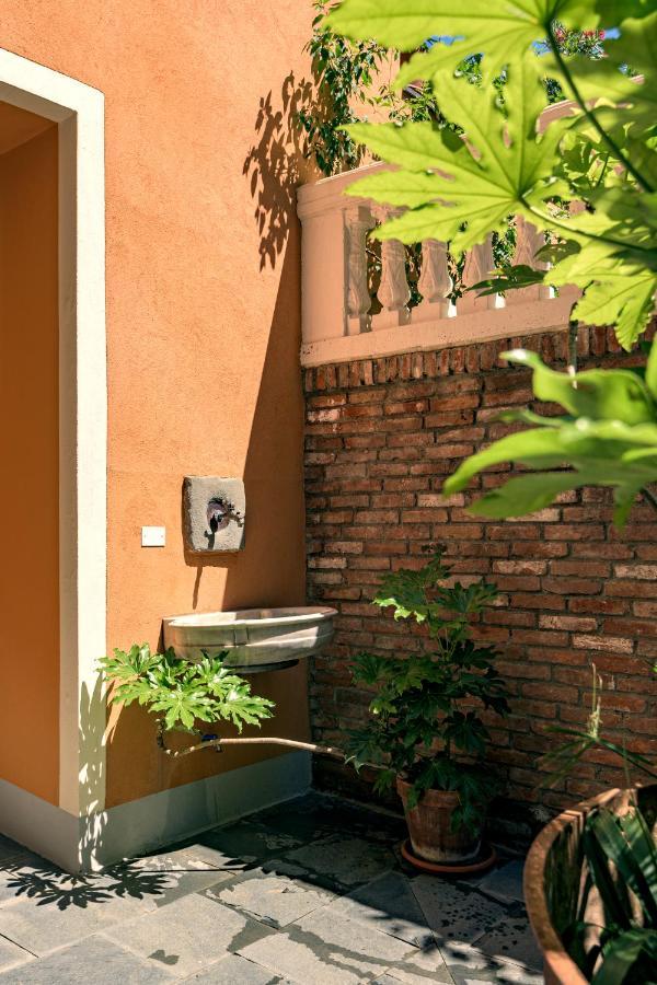 Residenza Di Prestigio In Riva Al Lago Marone Loft ภายนอก รูปภาพ