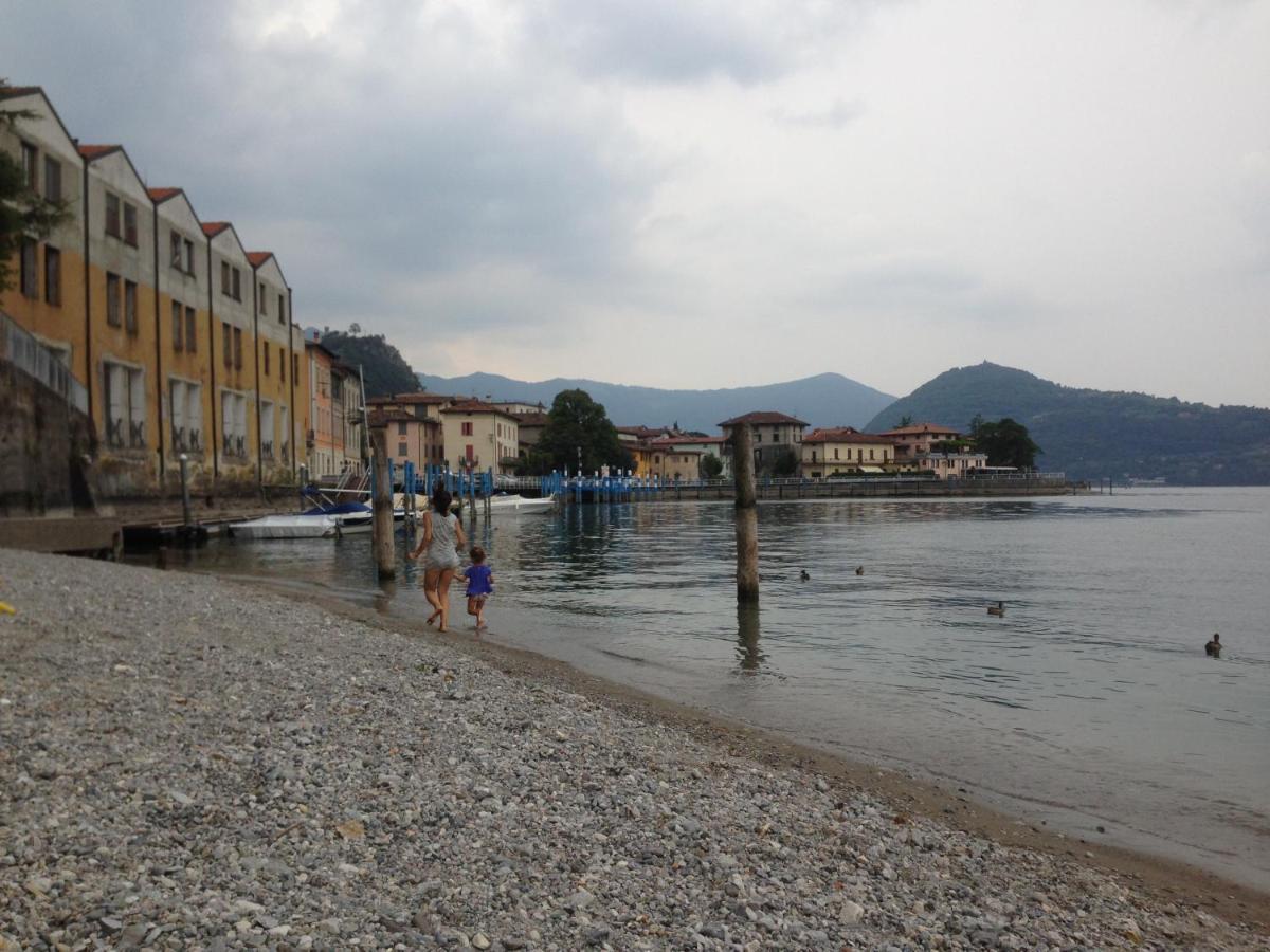 Residenza Di Prestigio In Riva Al Lago Marone Loft ภายนอก รูปภาพ